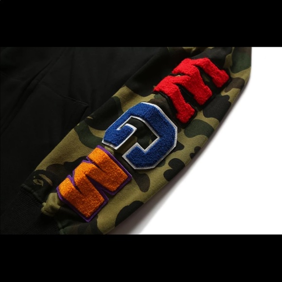 Black And Green Bape Hoodie - Picture 5 of 5